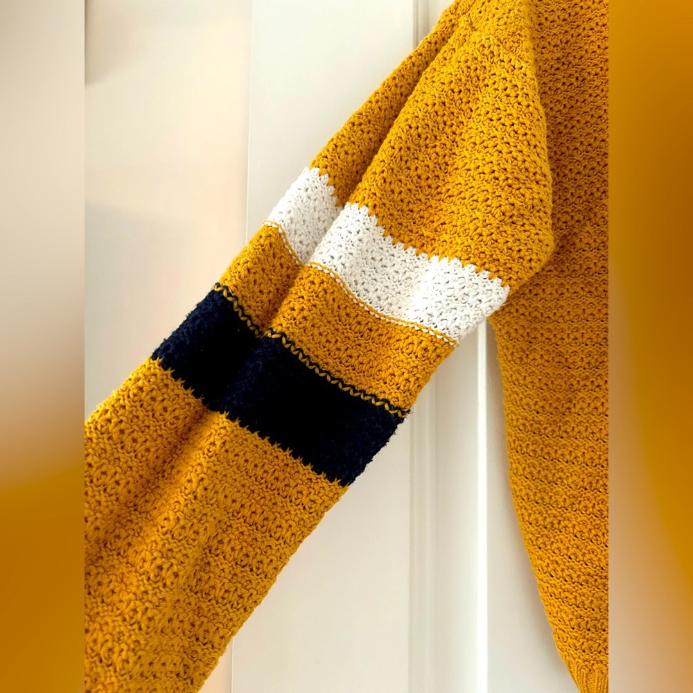 Textured Yellow Cardigan - Picture 4 of 5